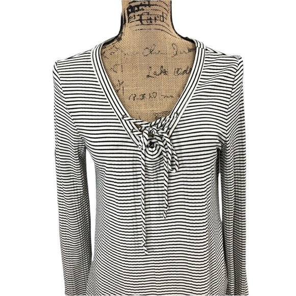 12pm by Mon Ami Boho Tie Down Front Striped  Tunic White and Black Size Large - Picture 6 of 7